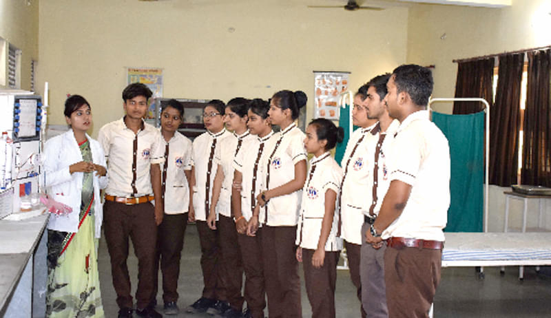 Career College and School of Nursing Bhopal Campus photo 3